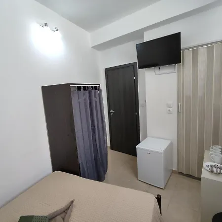 Appartement Pure Urban Metro Kato Patisia Athene