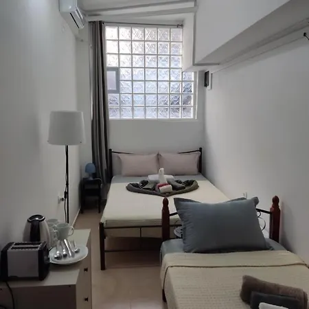 Pure Urban Metro Kato Patisia Apartment *